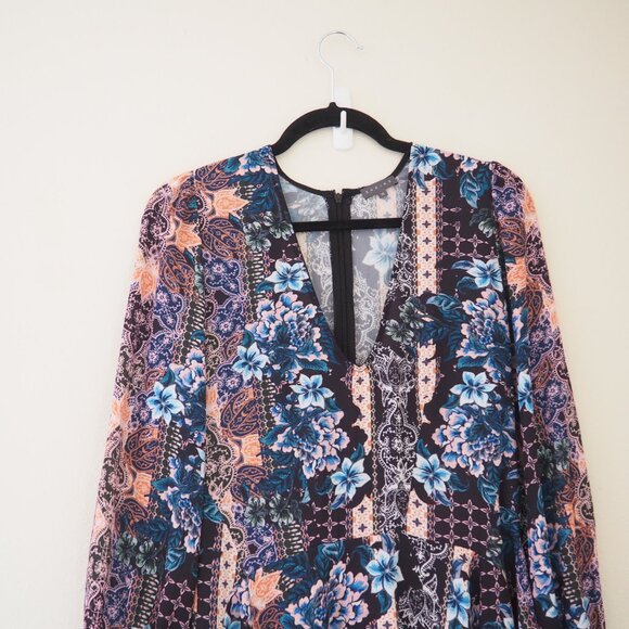 !! Sheike Voodoo Long Sleeve Floral Patchwork V-Neck Dress - Picture 3 of 9